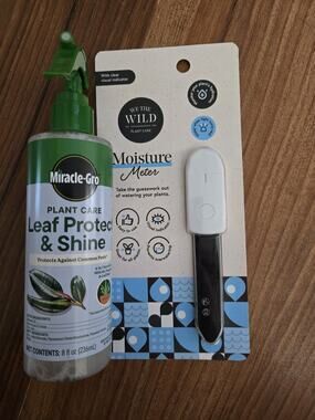 Miracle-Gro Liquid Plant Shine 8 fl. oz. & Moisture Meter Bundle Garden